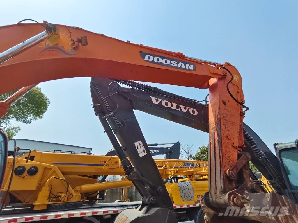 Doosan DX 300 LC Excavatoare pe șenile
