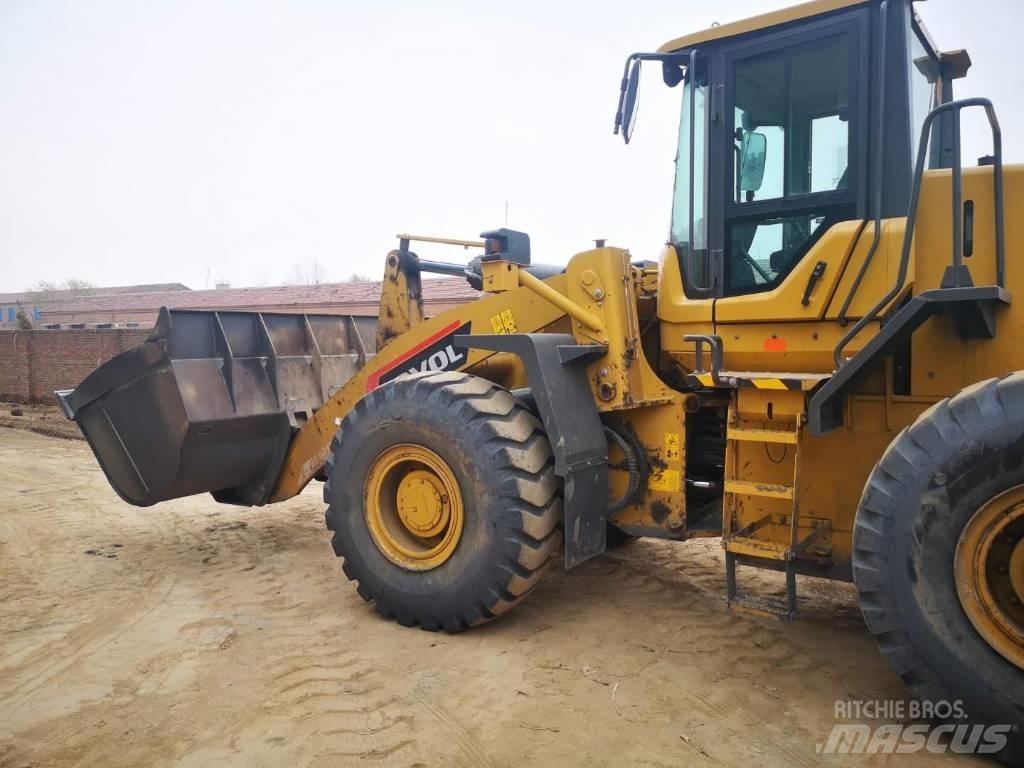 LOVOL FL956H Buldoexcavatoare