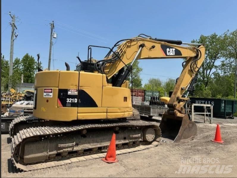 CAT 321 D LCR Excavatoare pe șenile
