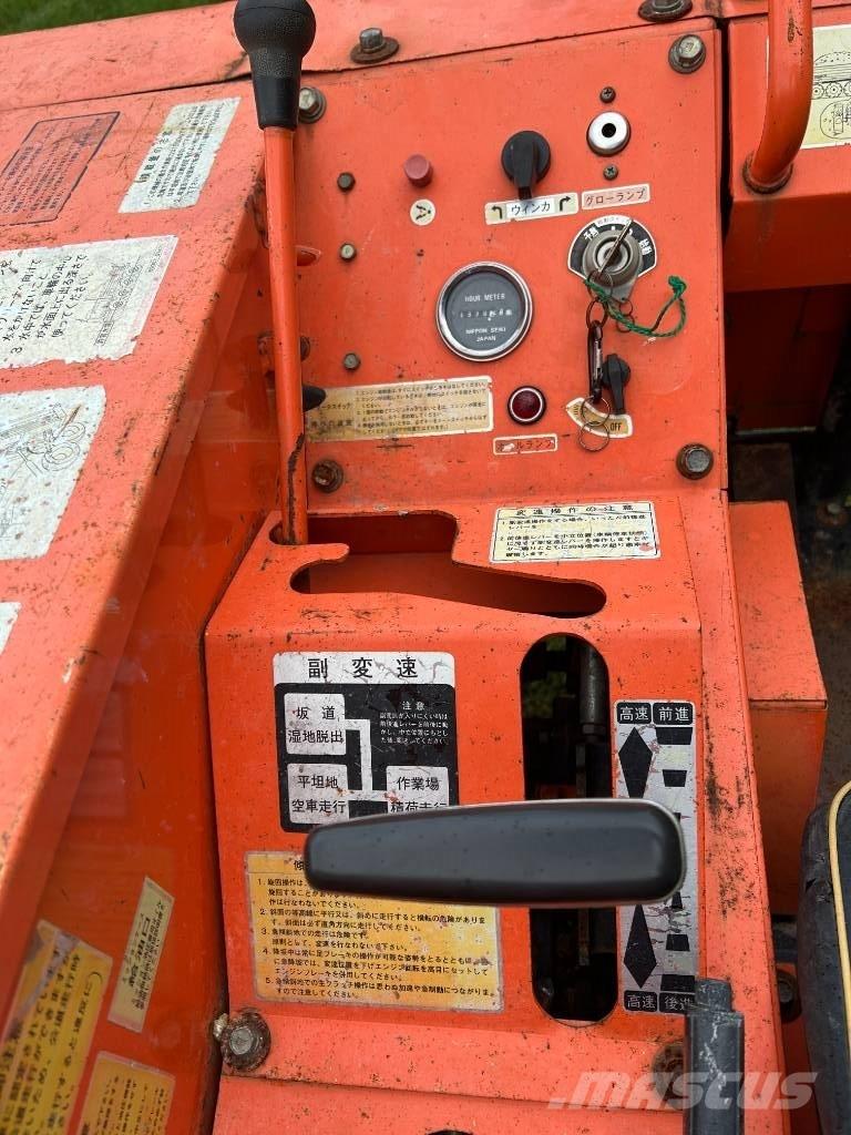 Hitachi CW M 15 Autobasculante cu senile