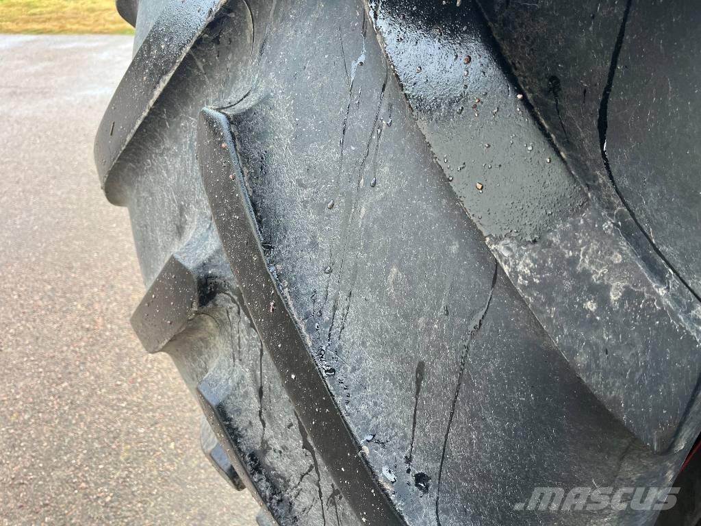 Fendt 724 Profi Plus Tractoare