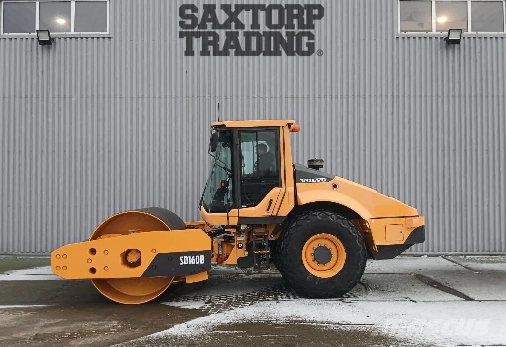 Volvo SD160 B, Vält Cilindri compactori cu roti