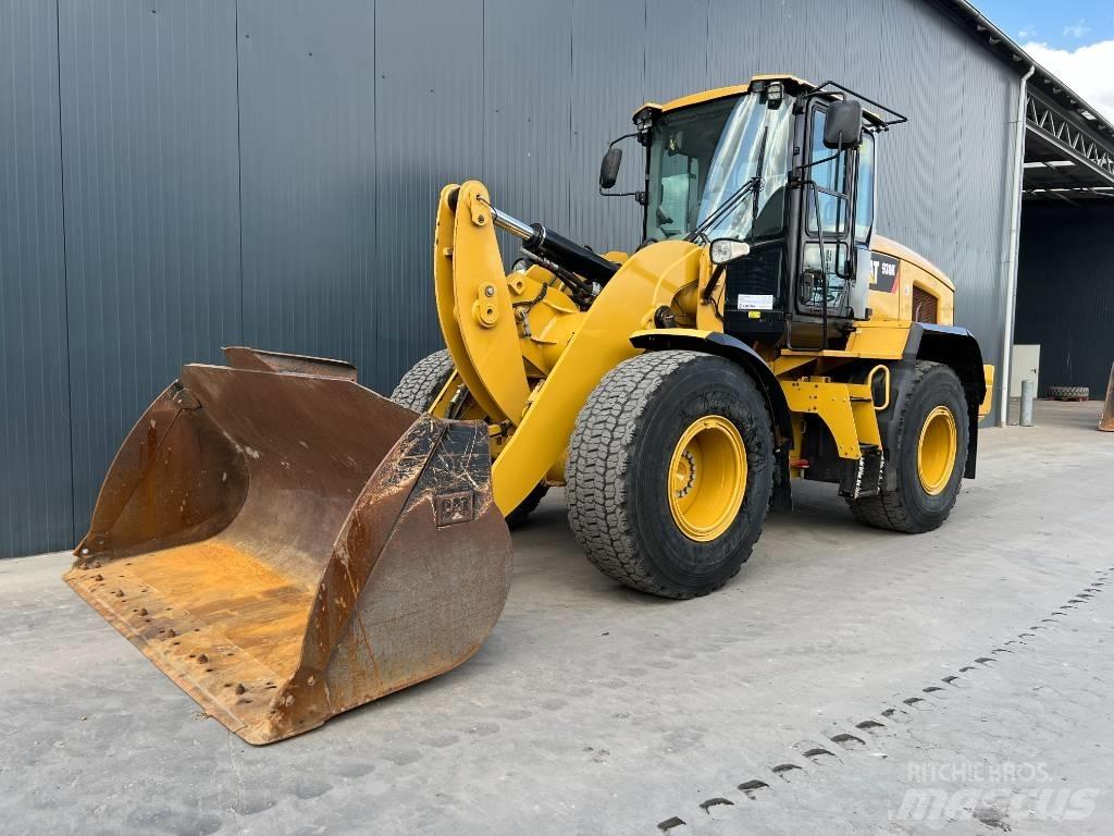 CAT 930K Incarcator pe pneuri