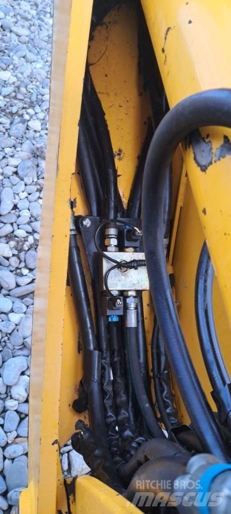 JCB 3 CX Buldoexcavatoare
