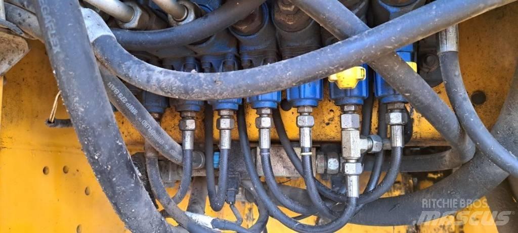 JCB 3 CX Buldoexcavatoare