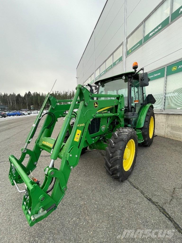 John Deere 5075 E Tractoare