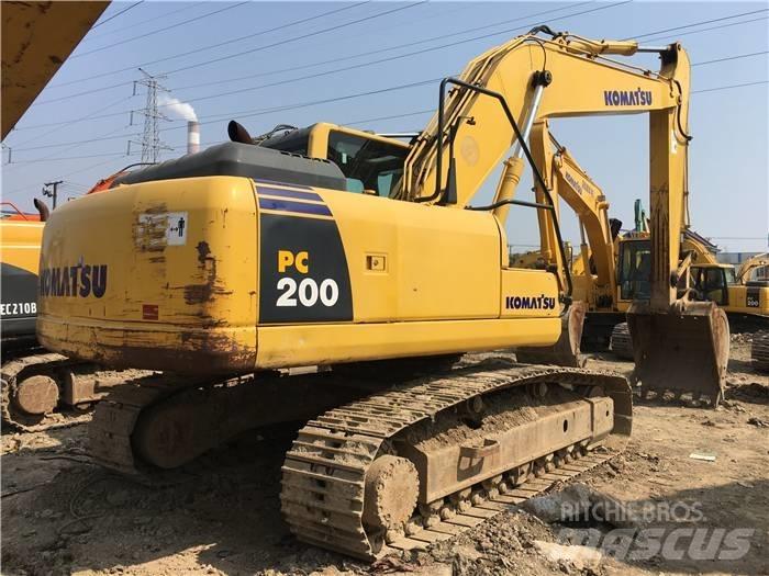 Komatsu PC 200-8 Excavatoare pe șenile
