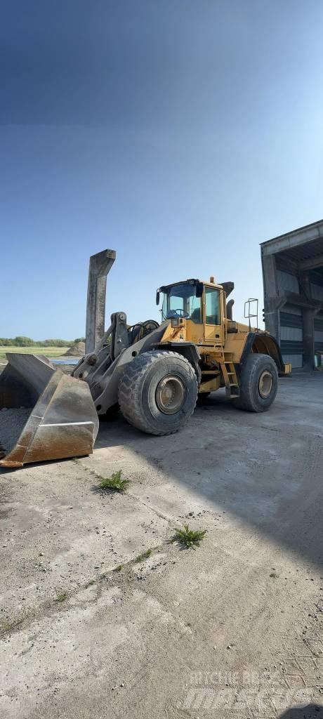 Volvo L 150 E Incarcator pe pneuri