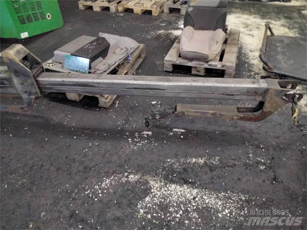 Loglift 180 Macarale pentru culegatoare