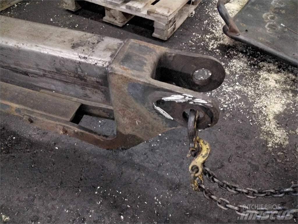 Loglift 180 Macarale pentru culegatoare