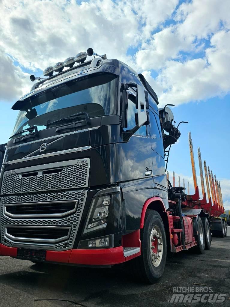Volvo FH 16 Camion pentru lemne