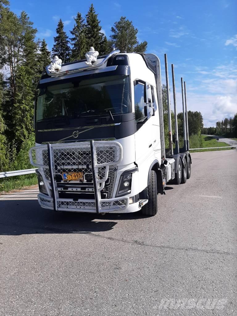 Volvo FH 16 Camion pentru lemne