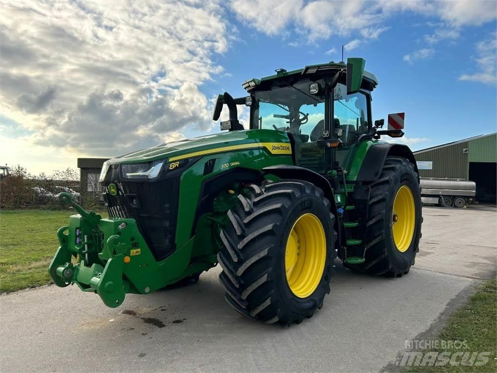 John Deere 8R370 Tractoare