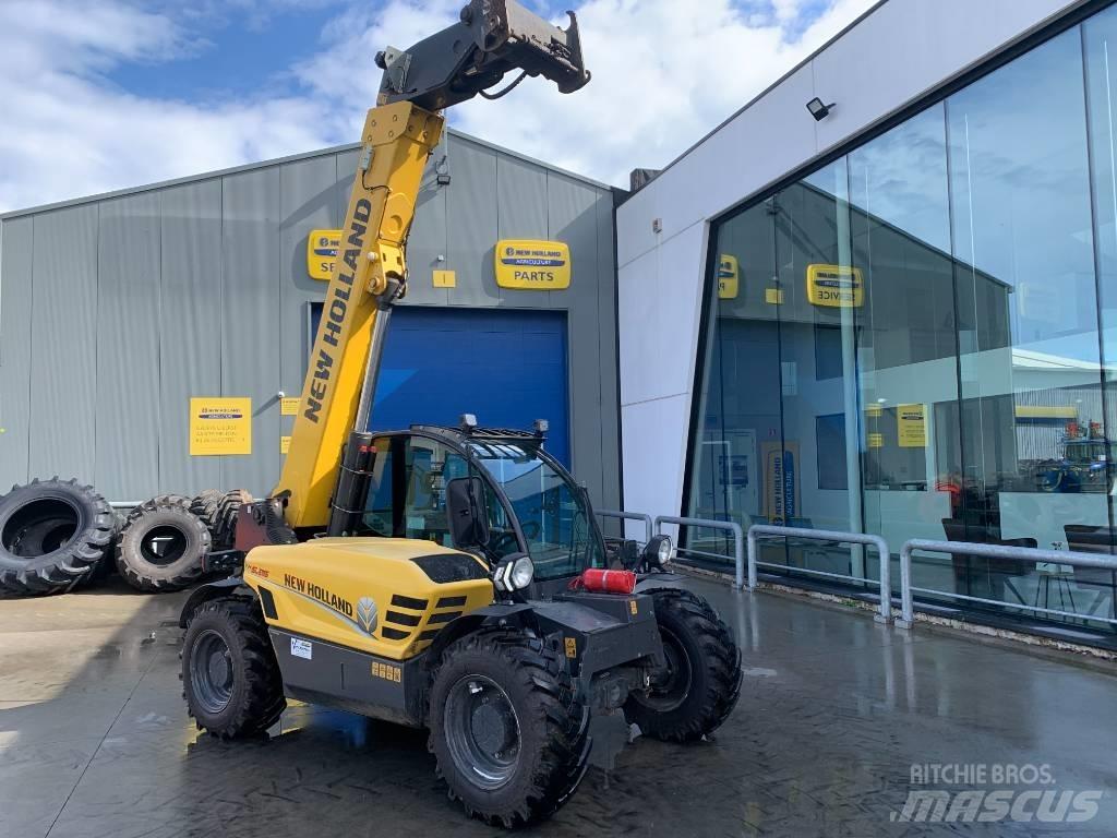 New Holland TH5.26 Stivuitoare telescopice