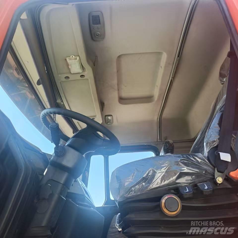Shacman F3000 8X4 Autobasculanta