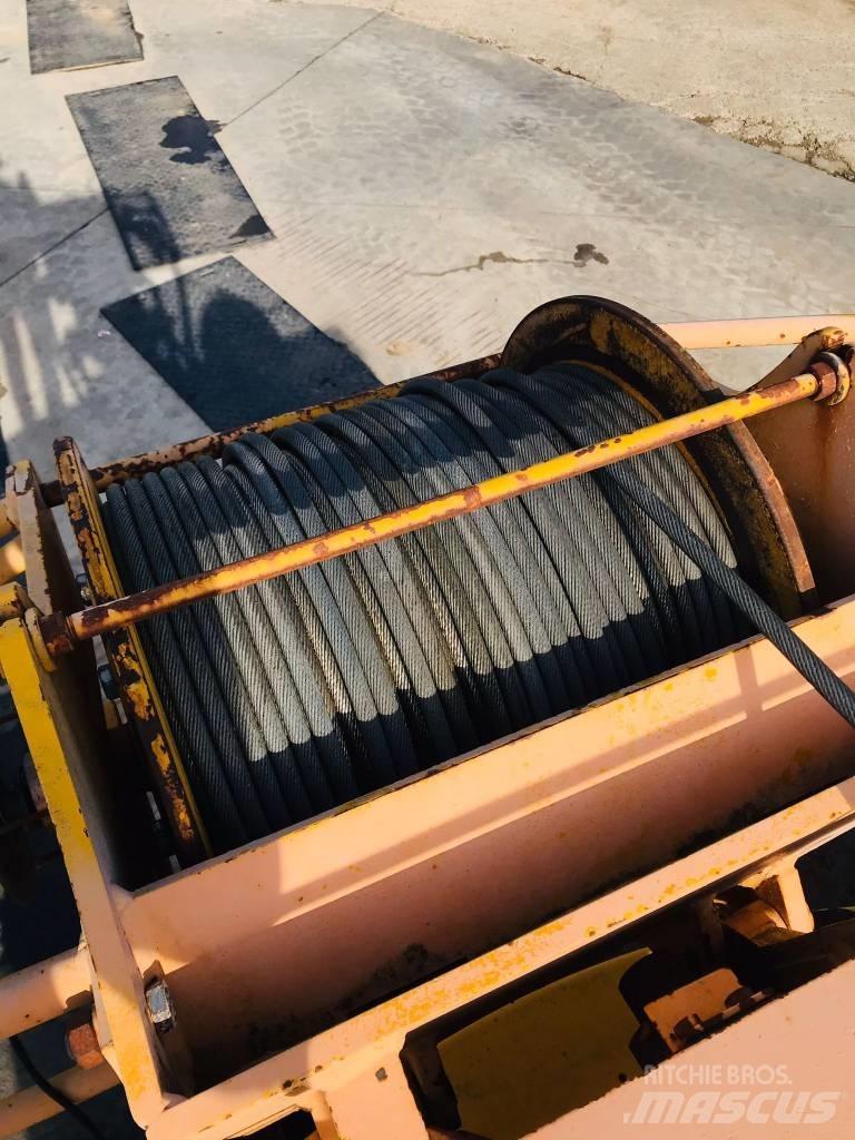 Sennebogen S 613 M Excavatoare cu roti