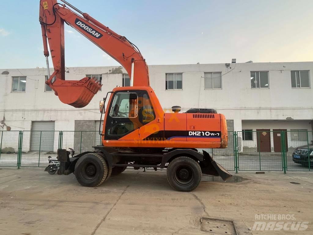 Doosan DH210W-7 Excavatoare cu roti