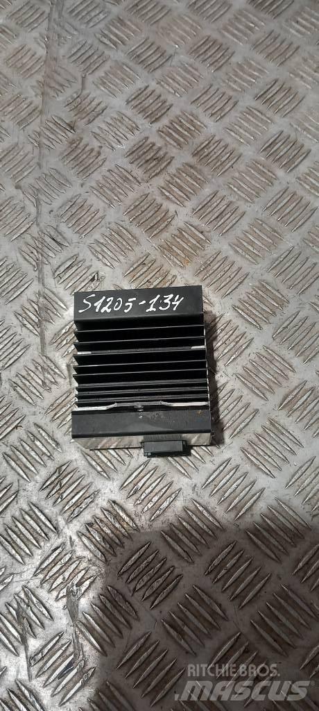 Scania R 440.   1729858 Electronice