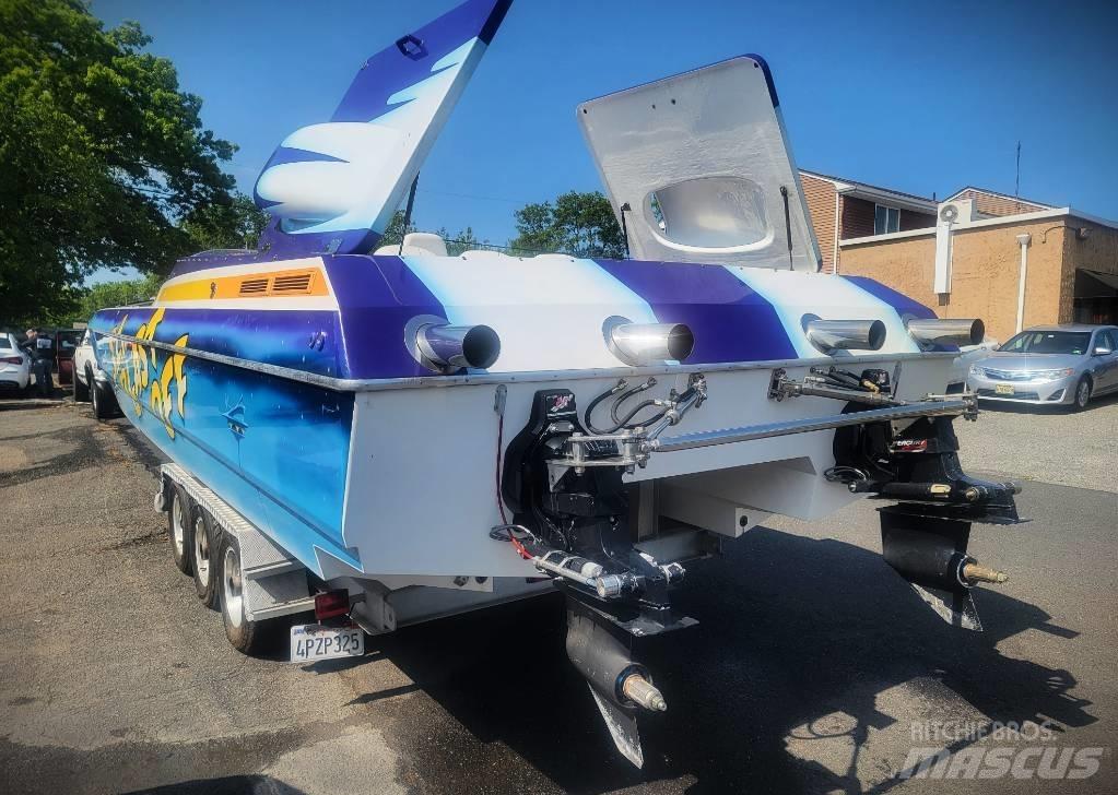  SPECTRE 36' Barje si pontoane