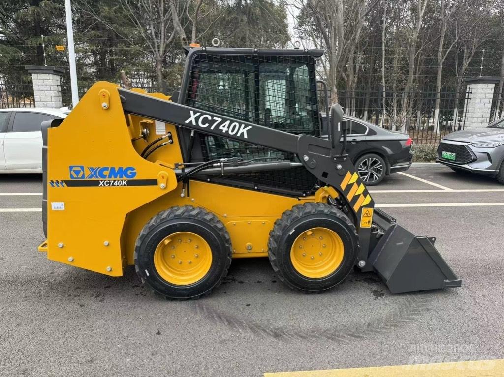 XCMG XC740K Mini incarcator