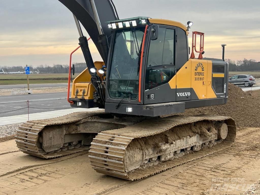 Volvo EC220EL Excavatoare pe șenile
