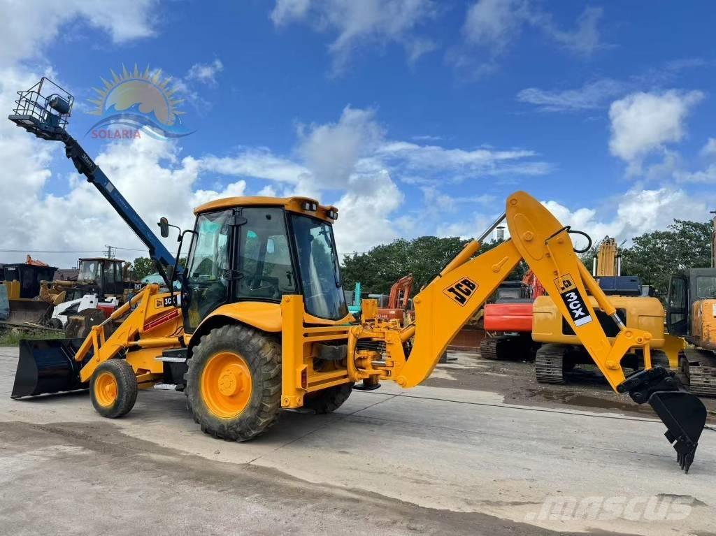 JCB 3 CX Buldoexcavatoare