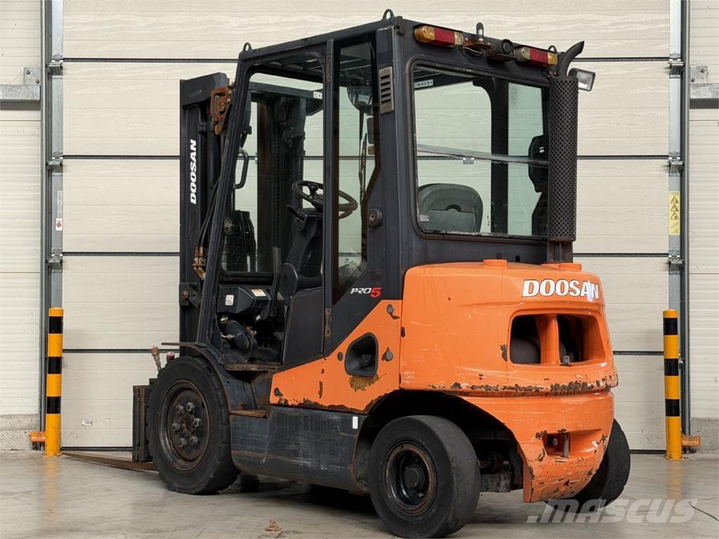 Doosan D20S-5 Stivuitor diesel