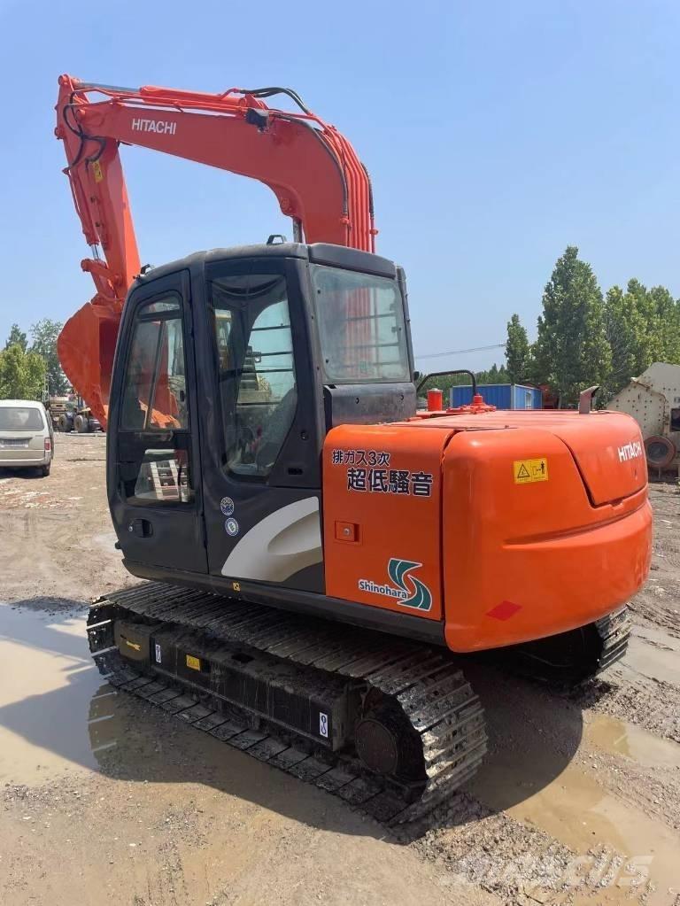 Hitachi ZX70 Excavatoare pe șenile
