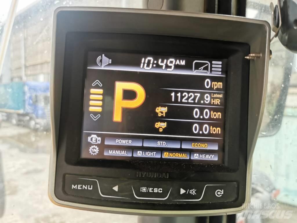 Hyundai HL 760-9 Incarcator pe pneuri