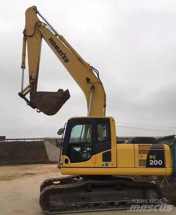 Komatsu pc200-8 Excavatoare pe șenile
