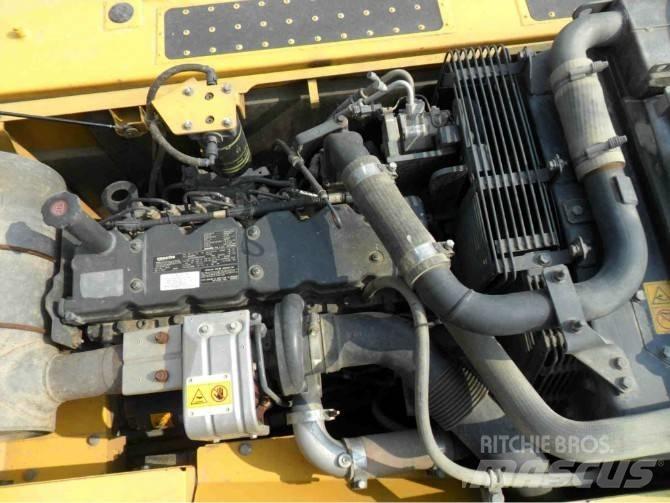 Komatsu pc200-8 Excavatoare pe șenile
