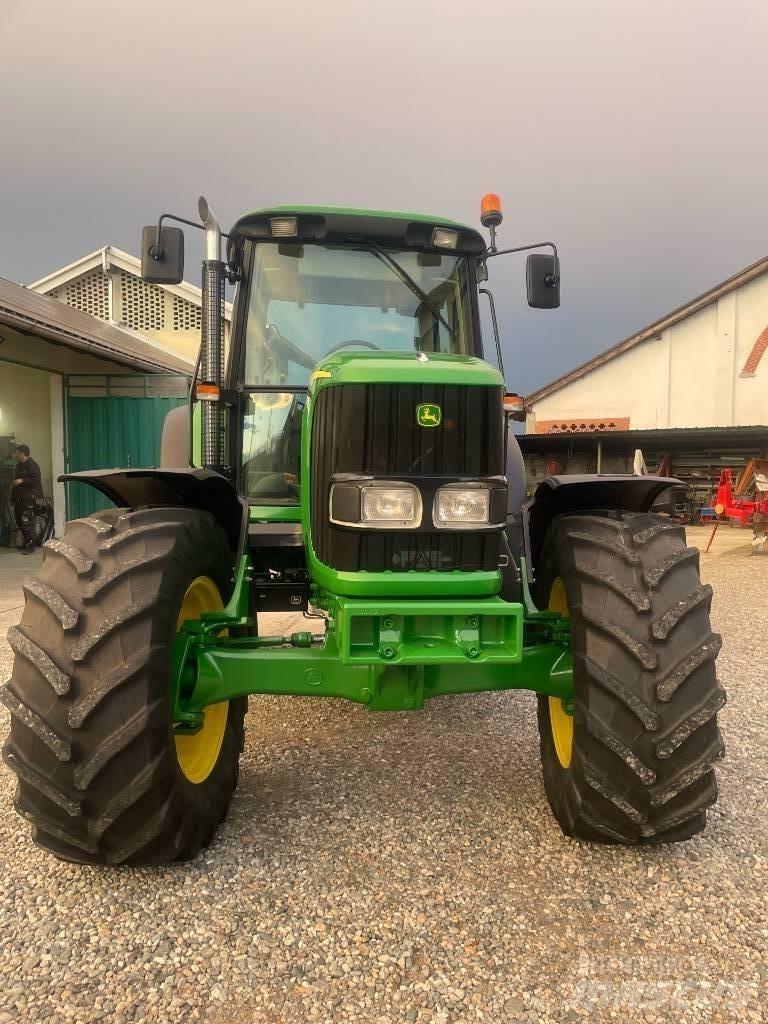 John Deere 6520 SE0 Tractoare