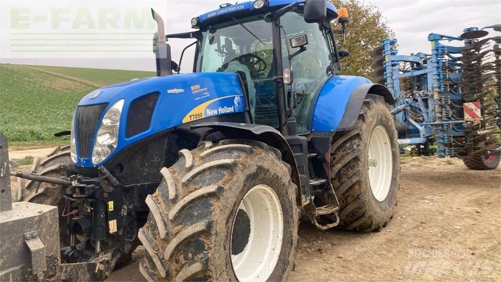 New Holland T7050 Tractoare