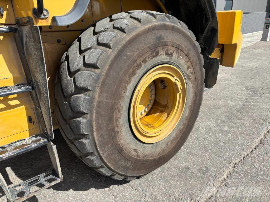 CAT 972 M XE Incarcator pe pneuri