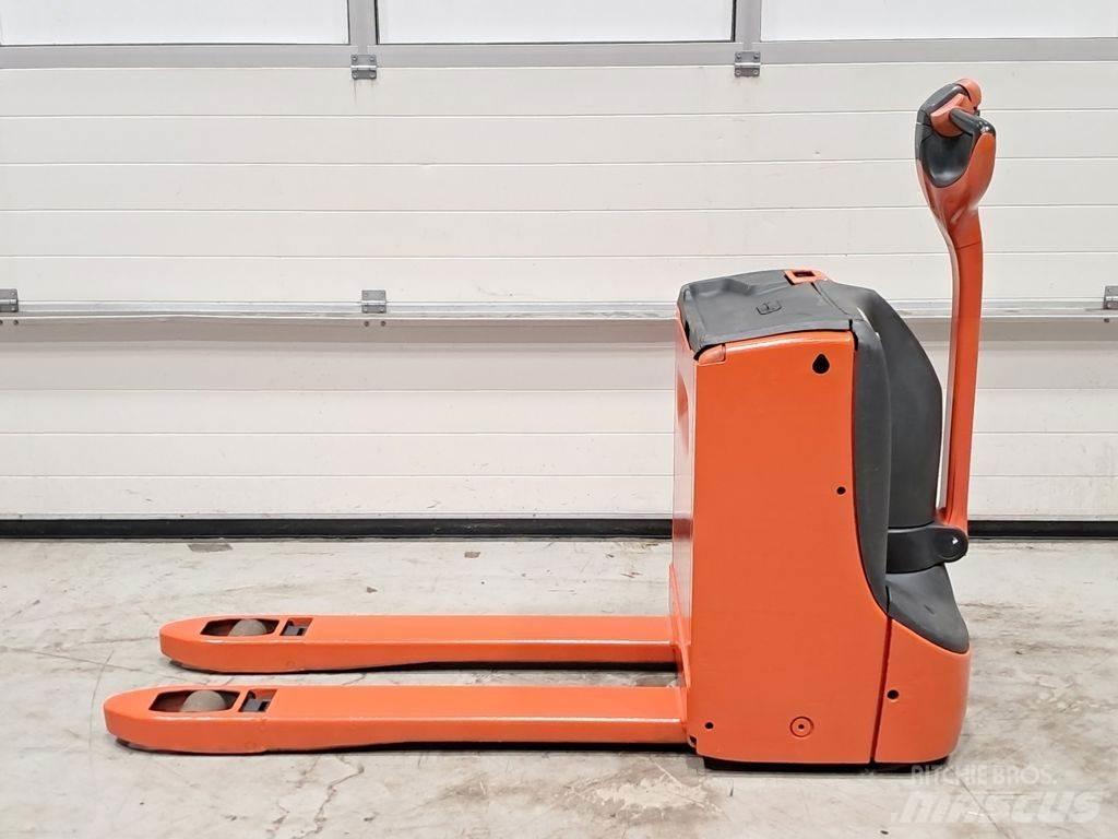 Linde T16 Transpaleta manuala