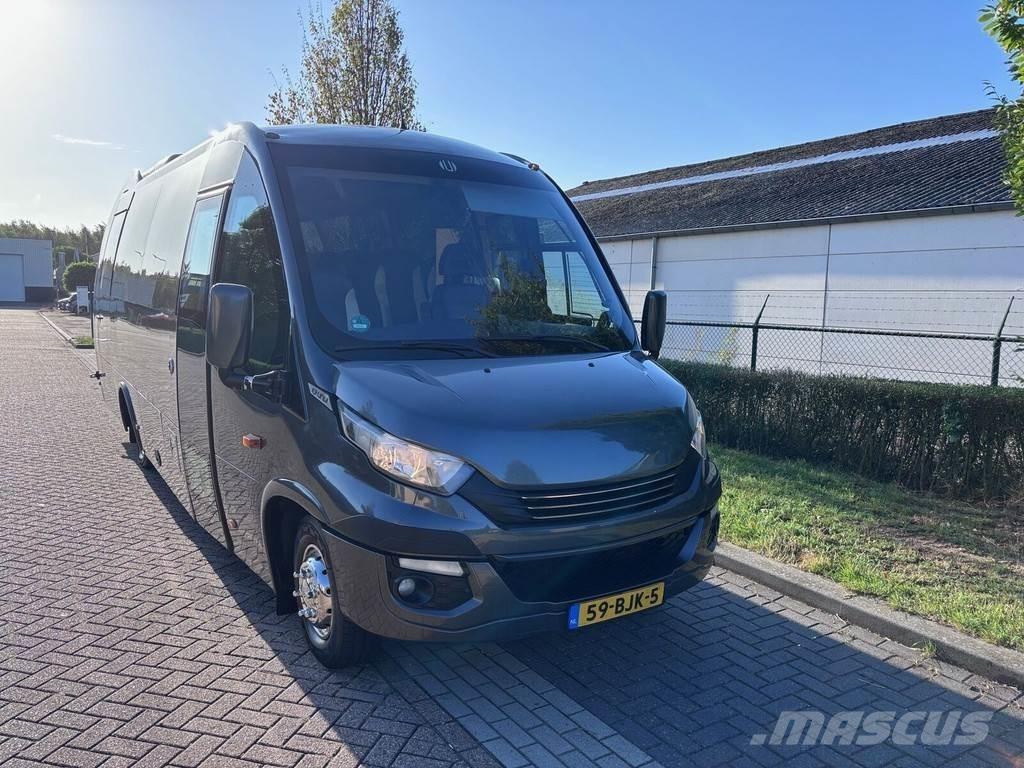 Iveco UNVI Compa Autobuze de turism