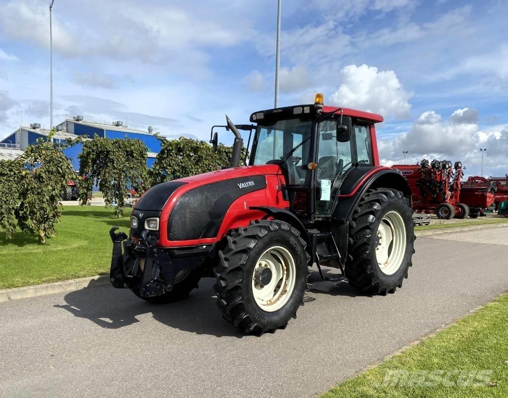 Valtra T 131 Tractoare