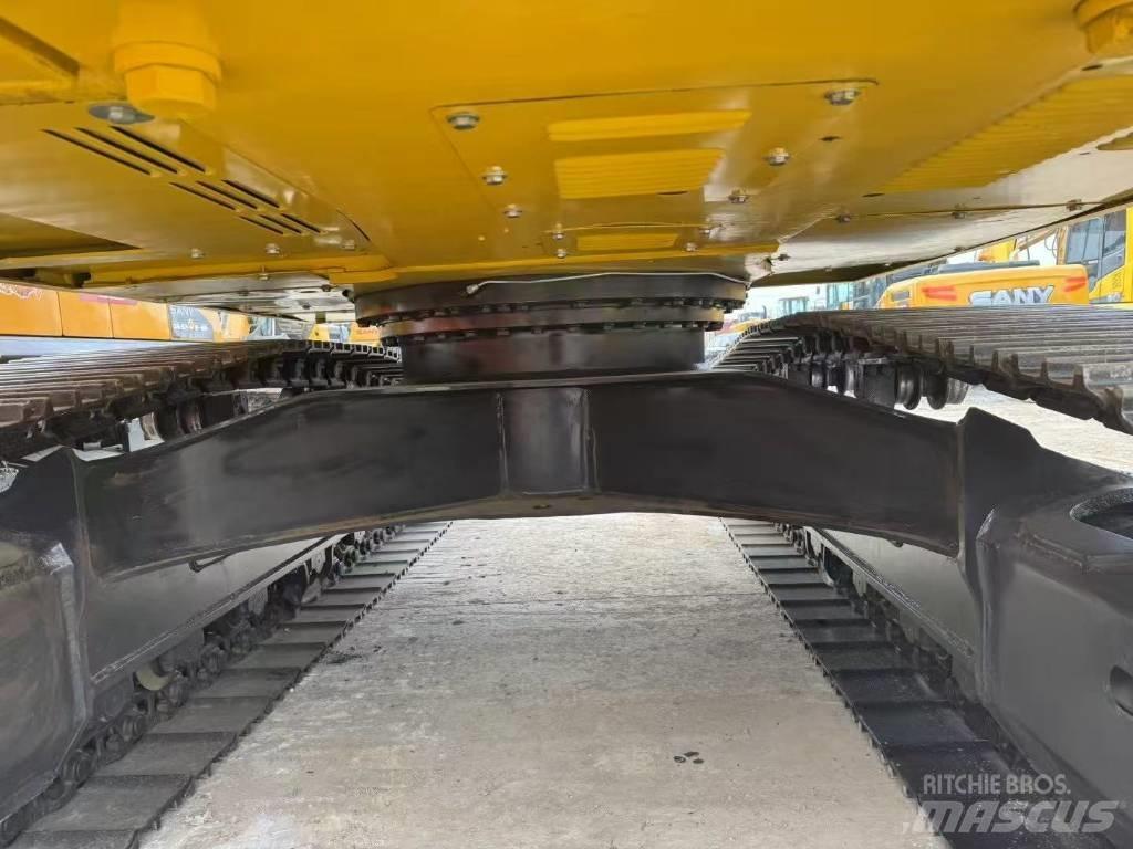 Komatsu 160-7 Excavatoare pe șenile
