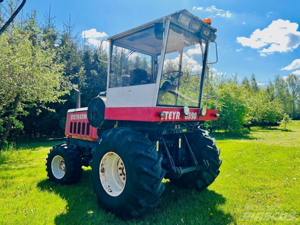 Steyr 8320 Culegatoare de nutret
