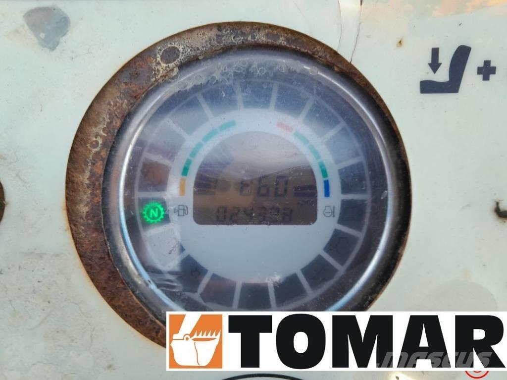 JCB 6 TST Minitractor de teren