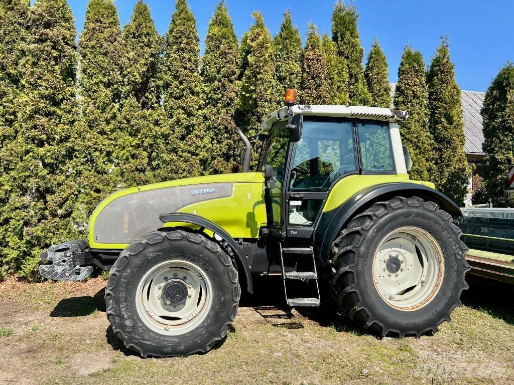 Valtra T 160 Tractoare