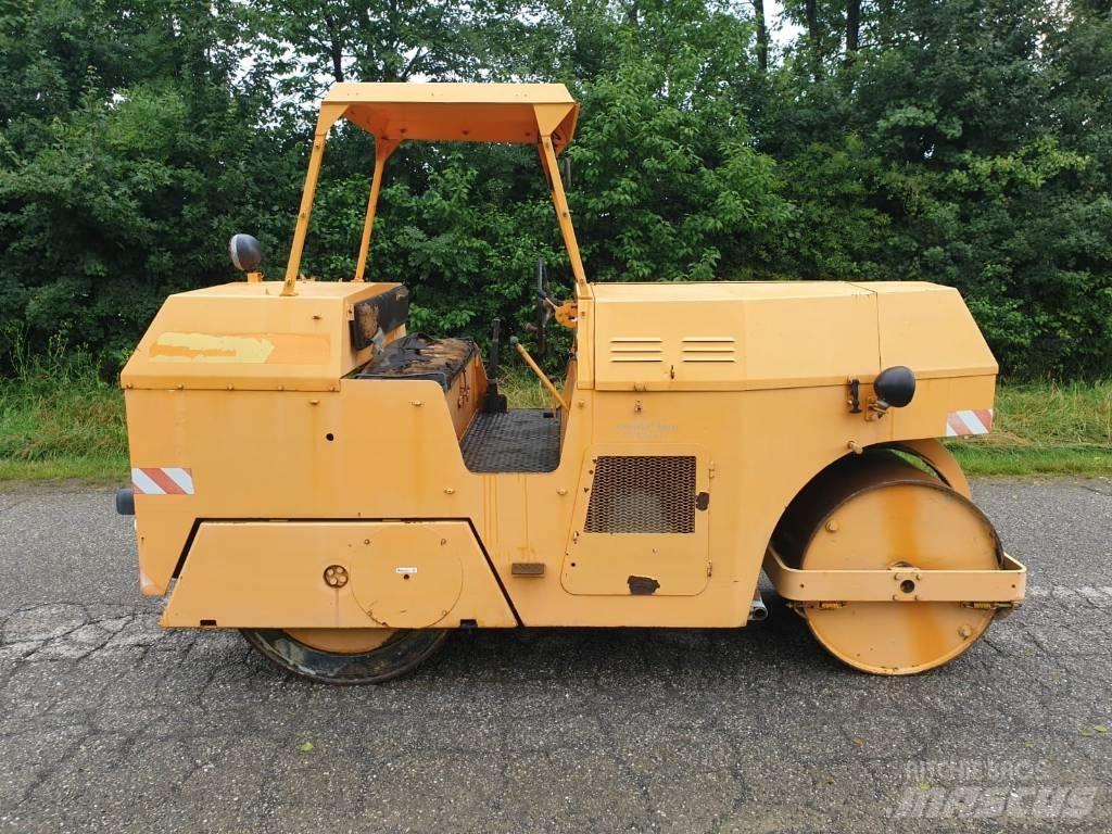 Voest Alpine THV 4-5 Cilindri compactori dubli