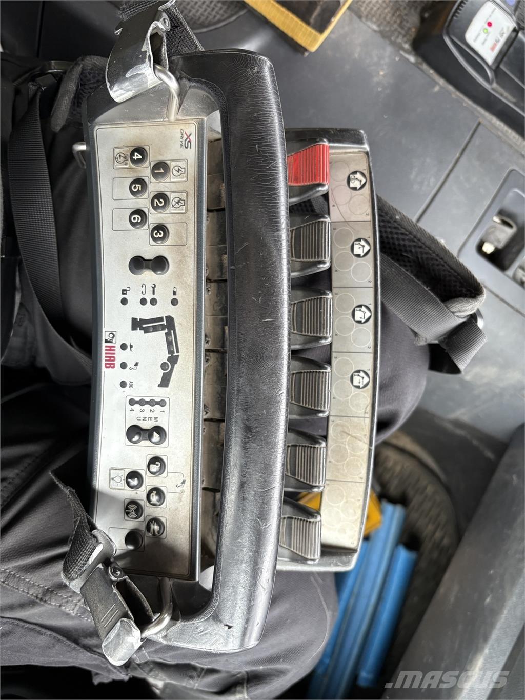 Scania P360 6x2*4 Camioane cu macara