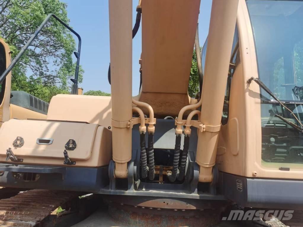 Hyundai R305LC-9T Excavatoare pe șenile
