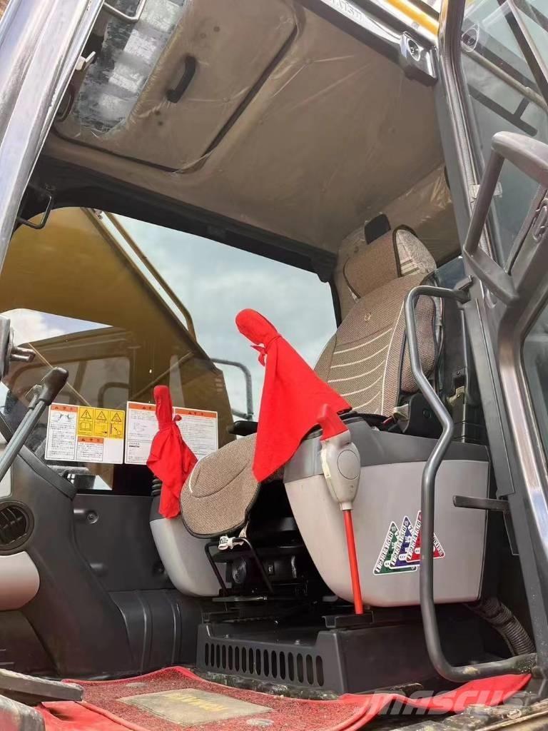 Komatsu pc 450 Excavatoare pe șenile

