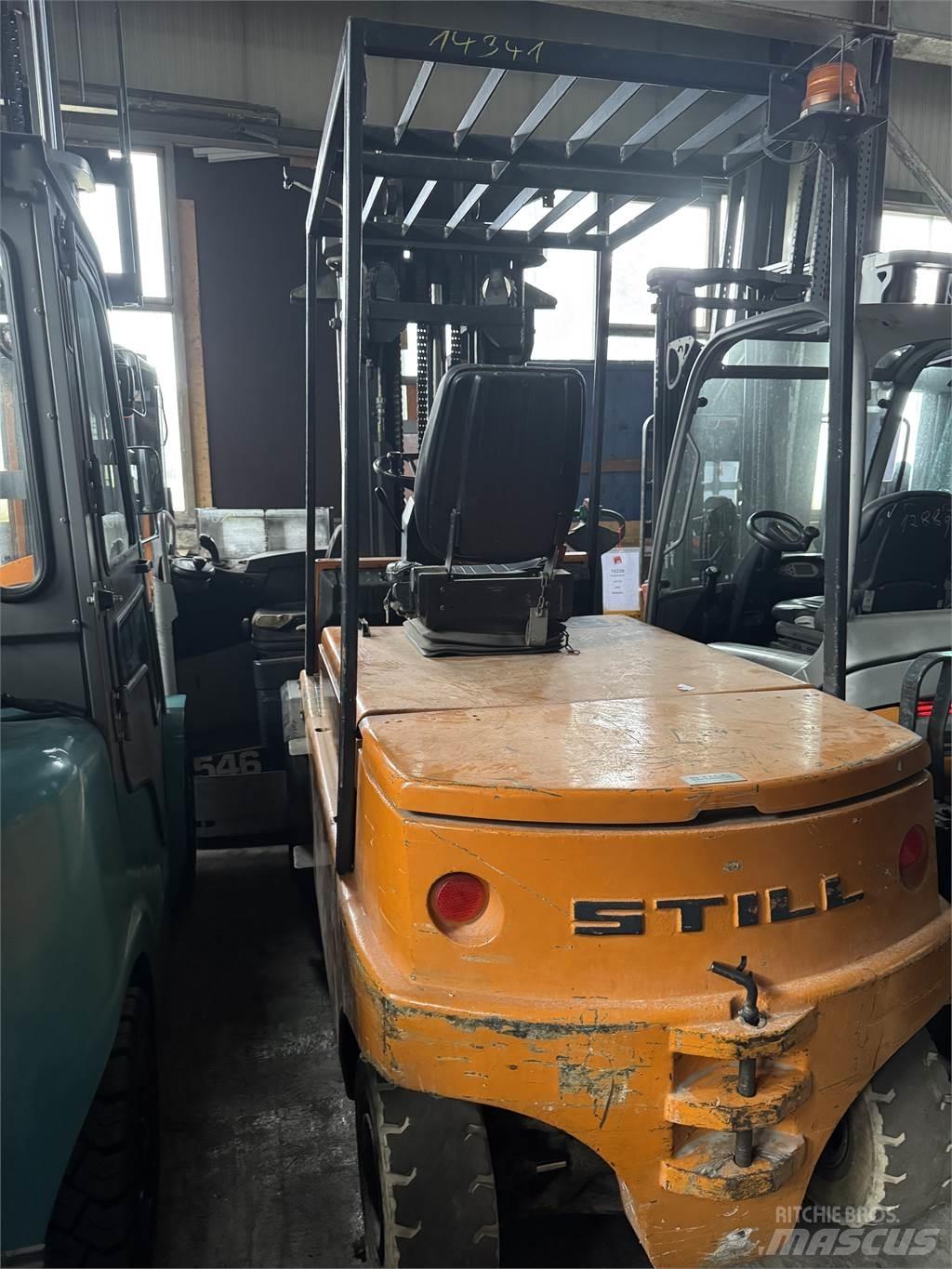 Still R60-40 Stivuitor electric