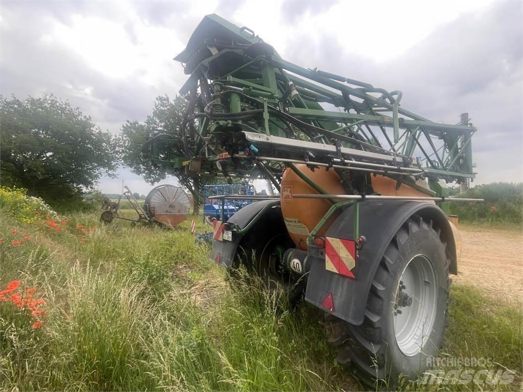 Amazone UX 4200 Tractoare agricole sprayers