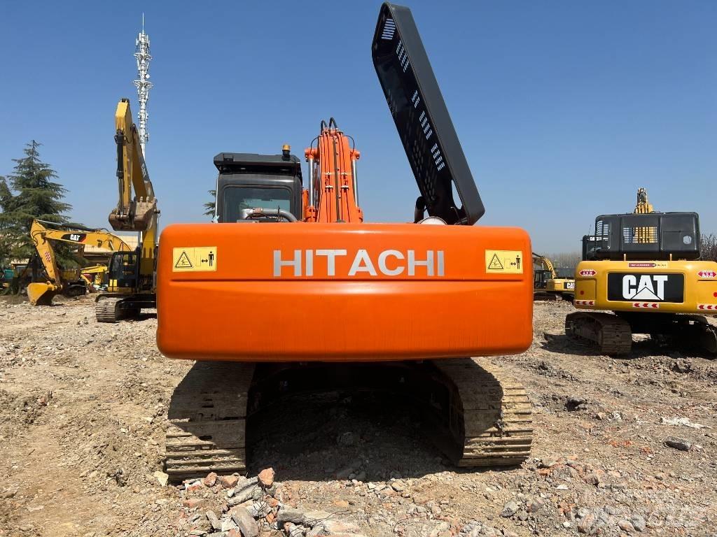 Hitachi ZX 240 Excavatoare pe șenile
