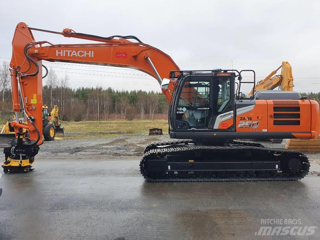 Hitachi ZX250LC-7 Excavatoare pe șenile
