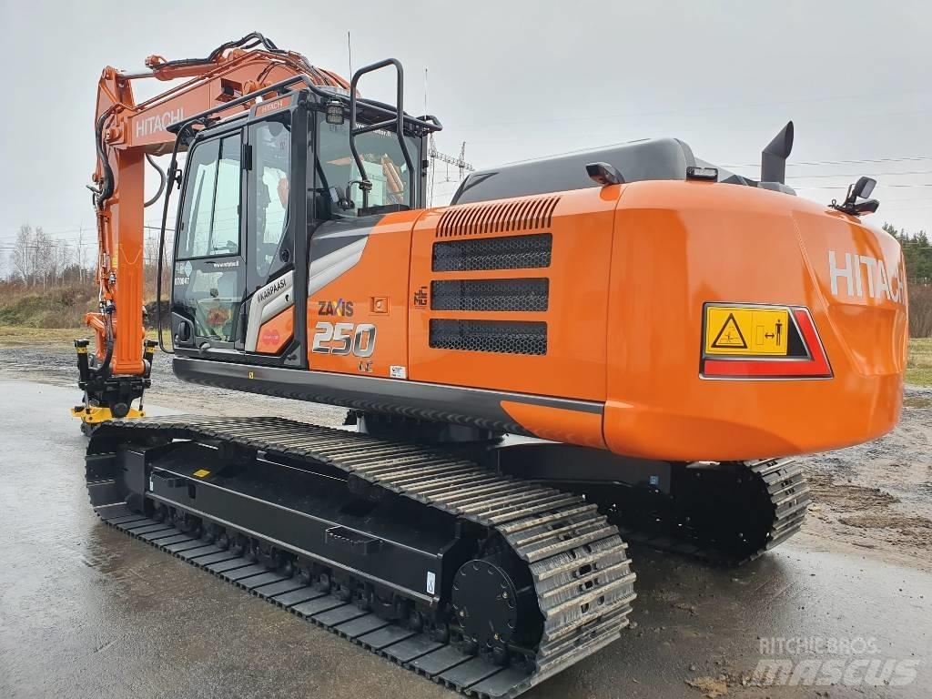 Hitachi ZX250LC-7 Excavatoare pe șenile
